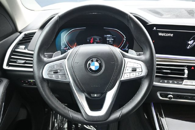 Used 2021 BMW X7 xDrive40i w/ Parking Assistance Package AWD/4WD image 17