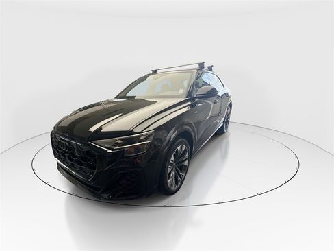 Certified 2025 Audi Q8 Premium Plus w/ Premium Plus Package image 4