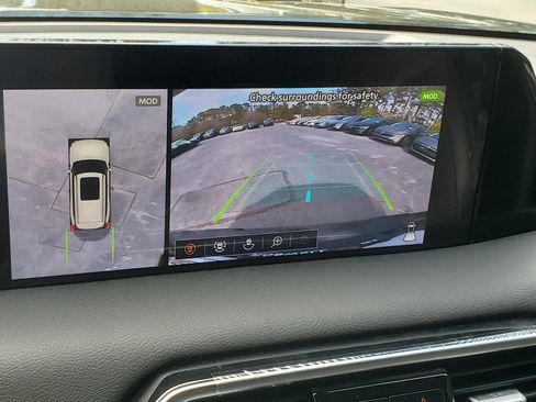 Used 2025 Nissan Armada SL w/ Captain's Chari Seat Package image 34