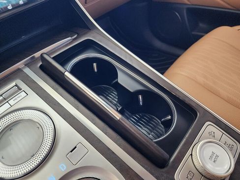 Used 2022 Genesis GV80 3.5T w/ Advanced Package 06 image 56