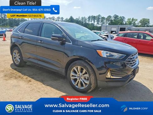 Used 2019 Ford Edge Titanium FWD image 5