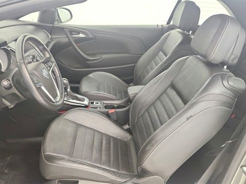 Used 2019 Buick Cascada Premium image 15