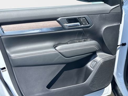 New 2026 GMC Terrain Denali AWD/4WD image 48