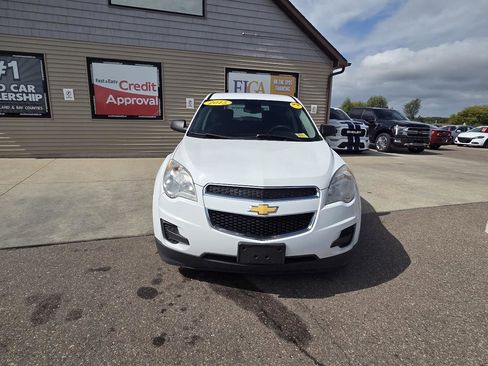 Used 2015 Chevrolet Equinox LS FWD image 2