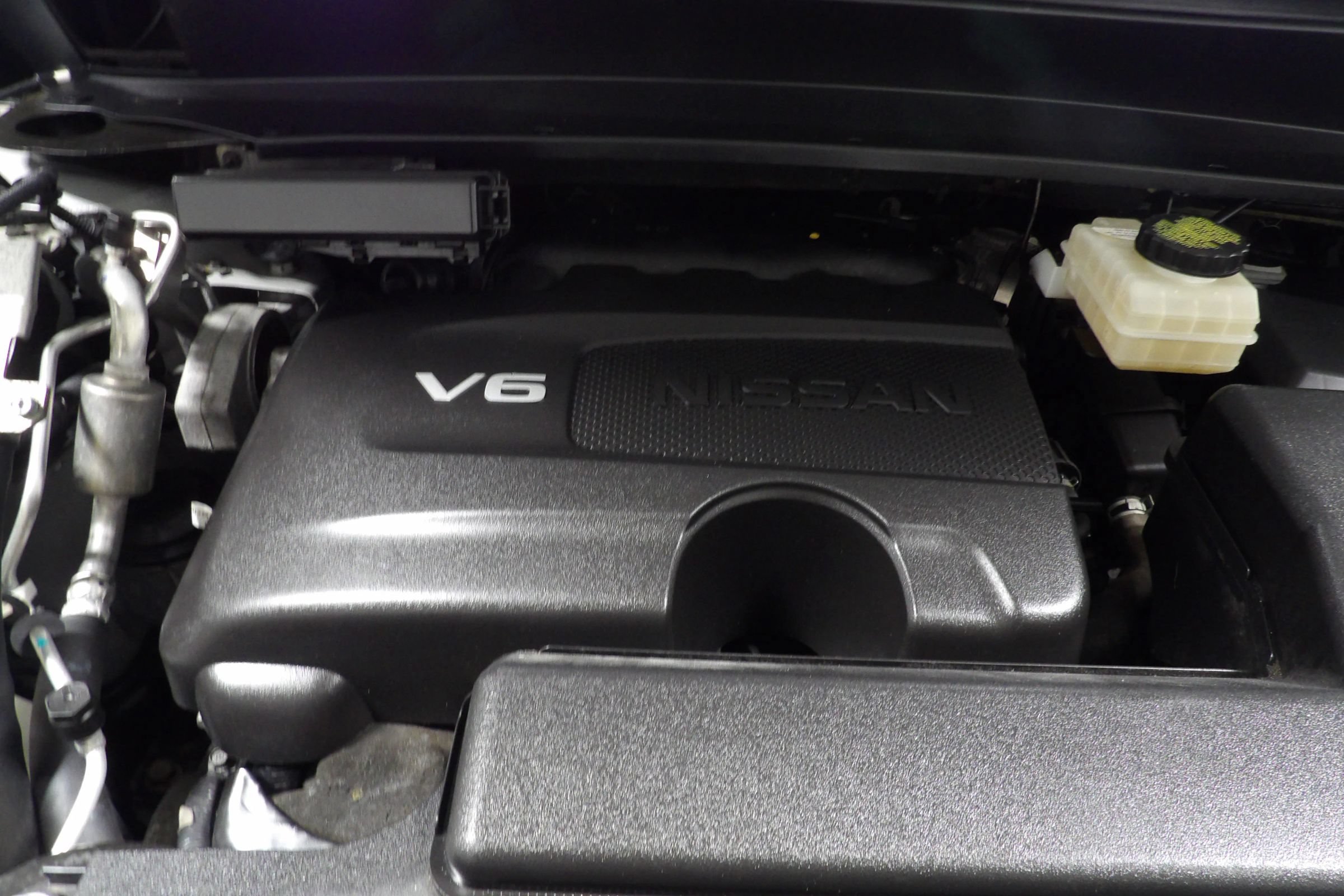 Used 2020 Nissan Pathfinder S FWD image 25
