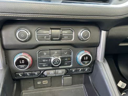 Used 2021 GMC Yukon SLT w/ SLT Premium Package RWD image 20