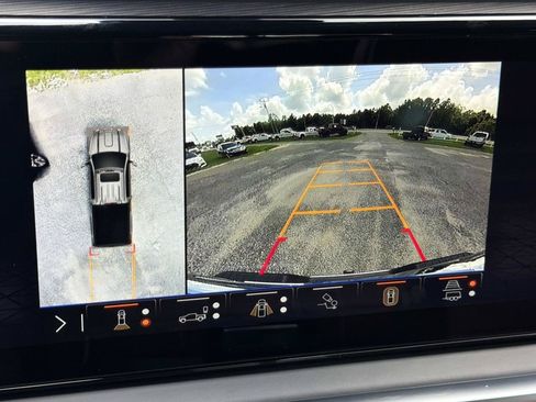 Used 2025 GMC Sierra 2500 Denali Ultimate AWD/4WD image 22