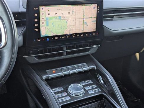 Used 2024 Lincoln Nautilus Reserve w/ Jet Appearance Package (87T) image 16