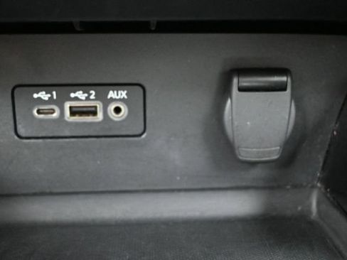 Used 2024 Nissan Altima 2.5 SR FWD image 39
