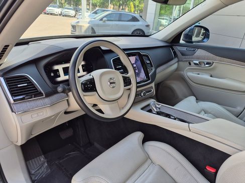 Used 2023 Volvo XC90 T8 Ultimate AWD/4WD image 14
