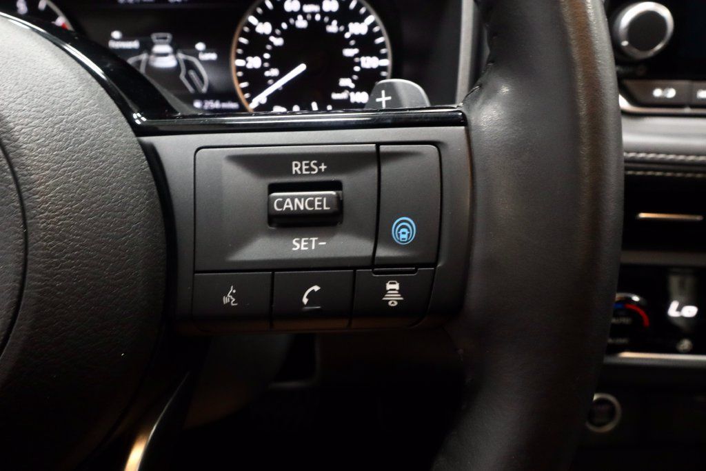 Certified 2023 Nissan Rogue SV w/ SV Premium B Package AWD/4WD image 29