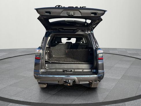 Used 2021 Toyota 4Runner Limited image 15