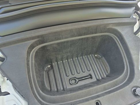 Used 2026 Tesla Model Y 2WD image 13