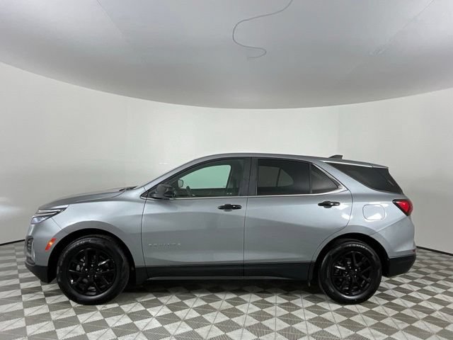 Used 2023 Chevrolet Equinox LT FWD image 8