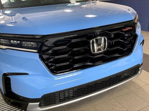 Used 2024 Honda Pilot TrailSport image 33