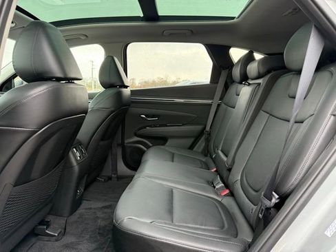 Used 2024 Hyundai Tucson Limited image 21