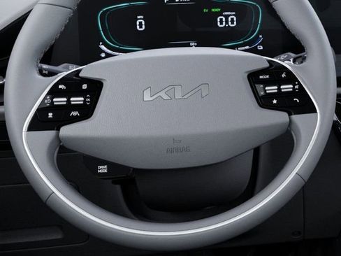 New 2025 Kia Niro EX image 23