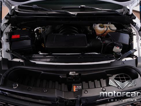 Used 2022 Cadillac Escalade Premium Luxury image 24