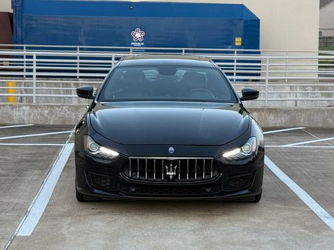 Used 2020 Maserati Ghibli RWD image 2