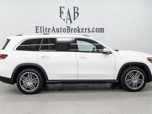 Used 2025 Mercedes-Benz GLS 450 4MATIC image 5