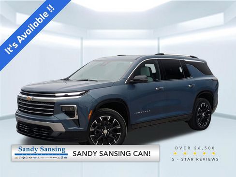 Used 2024 Chevrolet Traverse RS FWD image 1