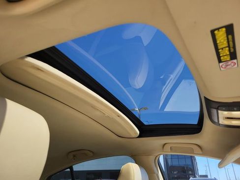 Used 2012 Acura TL w/ Technology Package image 8