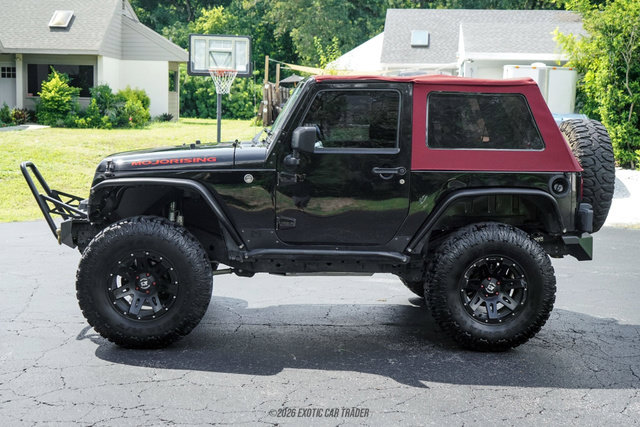 Used 2017 Jeep Wrangler Sport AWD/4WD image 3