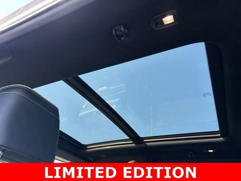 Used 2021 RAM 1500 Limited w/ Night Edition image 17