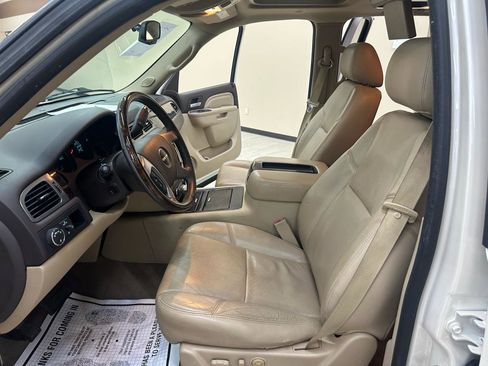Used 2012 GMC Yukon Denali AWD/4WD image 22