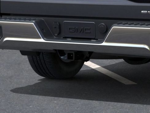 New 2026 GMC Sierra 1500 SLE image 14