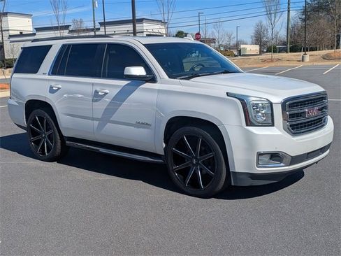 Used 2018 GMC Yukon SLT w/ Open Road Package image 2