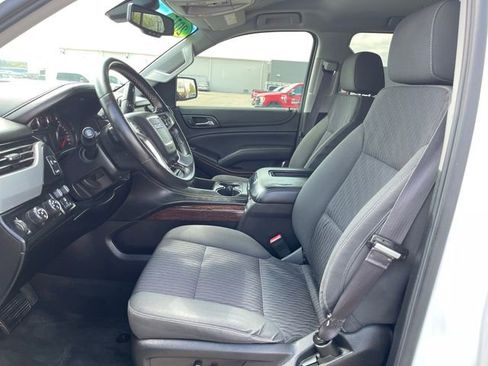 Used 2015 GMC Yukon SLE w/ Convenience Package image 9