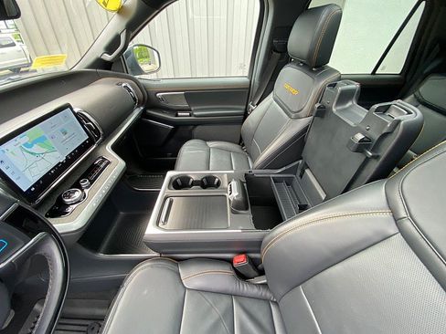 Certified 2025 Ford Expedition Tremor AWD/4WD image 63