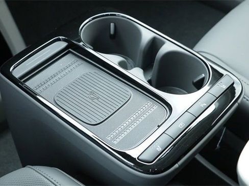 Certified 2026 Hyundai Ioniq 5 SEL image 16