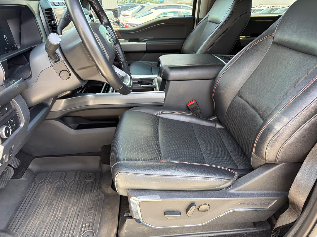 Used 2024 Ford F250 Lariat w/ Lariat Ultimate Package AWD/4WD image 9