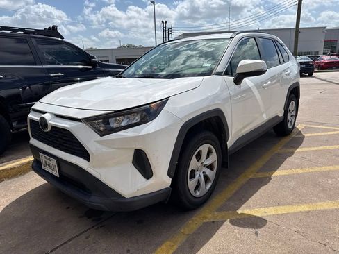 Used 2019 Toyota RAV4 LE w/ All Weather Liner Package AWD/4WD image 2