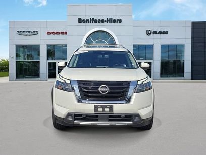 Used 2022 Nissan Pathfinder SL w/ SL Premium Package