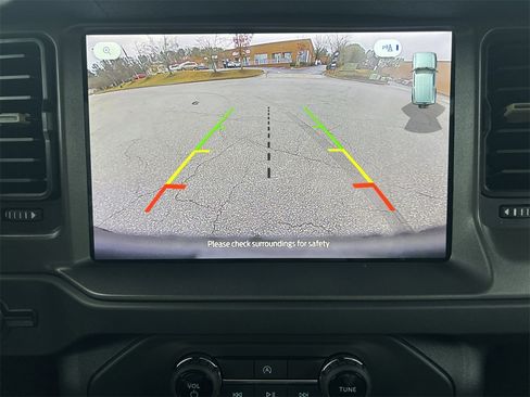 New 2025 Ford Bronco Badlands image 3