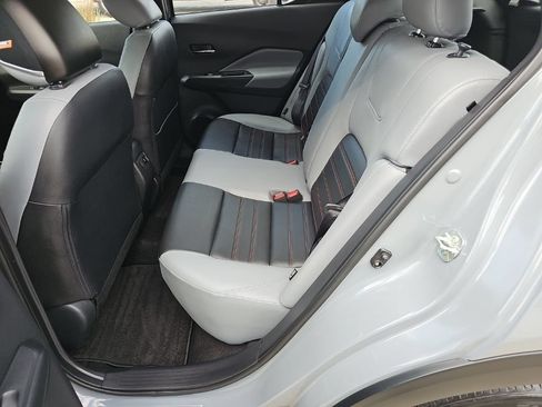 Used 2024 Nissan Kicks SR w/ SR Premium Package FWD image 20