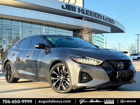 Used 2022 Nissan Maxima SR w/ Sport Mat Group image 1