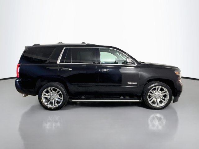 Used 2019 Chevrolet Tahoe Premier w/ Premier Plus Edition AWD/4WD image 11