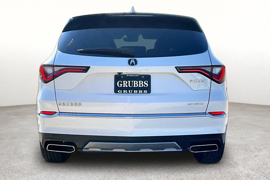 Used 2026 Acura MDX SH-AWD image 4