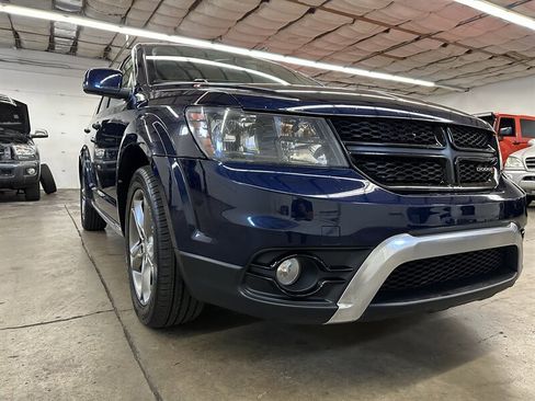 Used 2017 Dodge Journey Crossroad image 33