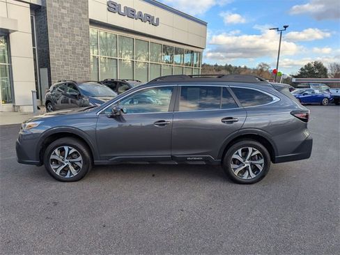 Used 2022 Subaru Outback Limited image 5
