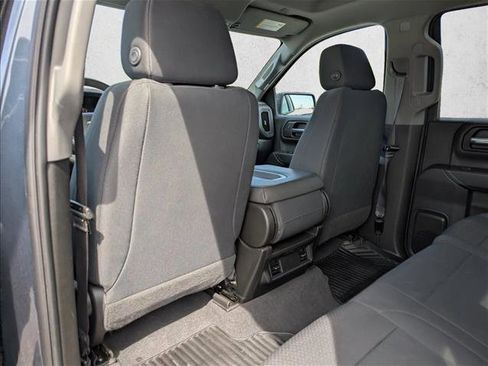 Used 2019 Chevrolet Silverado 1500 Custom w/ Custom Value Package image 20