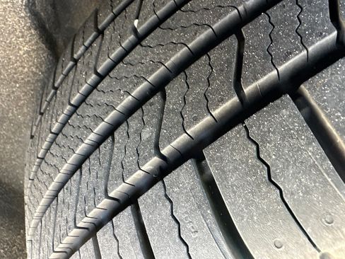 Used 2014 Ford Escape Titanium w/ Equipment Group 401A FWD image 12