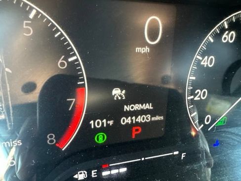 Used 2025 Honda Civic Sport image 15