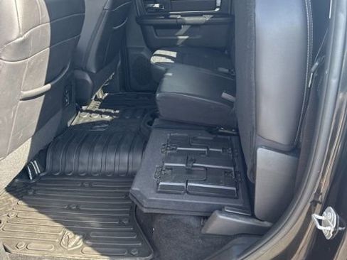 Used 2017 RAM 1500 Sport image 24