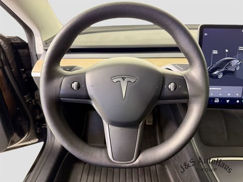 Used 2021 Tesla Model 3 Long Range AWD/4WD image 12
