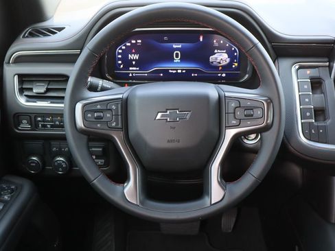 Certified 2023 Chevrolet Suburban RST w/ Luxury Package image 13